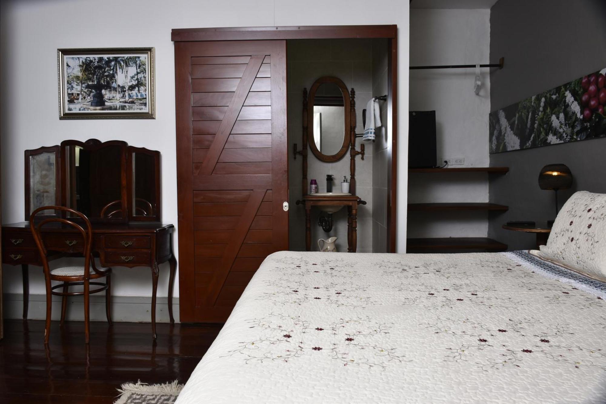 La Estancia Hotel Boutique Salamina Bagian luar foto